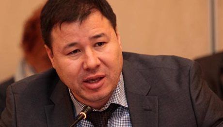 Депутат Партии социалистов подверг жесткой критике повышение цен на медицинские услуги. 