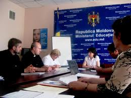 Pe pagina web a Ministerului Educaţiei va fi dezvoltată o secţiune cu informaţii despre campanie