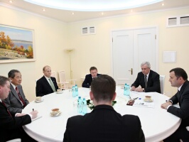 Premierul a făcut o prezentare a situaţiei în domeniul energetic în care se află ţara noastră în prezent