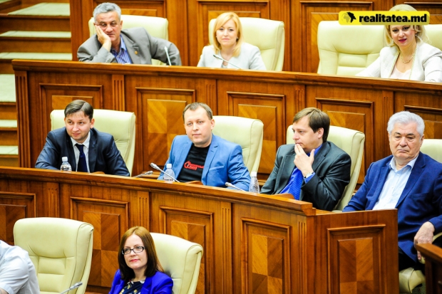 Deputatul comunist Grigore Petrenco vrea să compromită și să denigreze PCRM în plină perioadă a pregătirilor pentru alegerile din luna noiembrie.