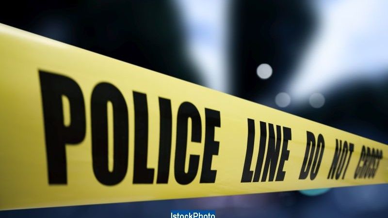 Copil de 11 ani, lovit pe trecerea de pietoni de un poliţist.