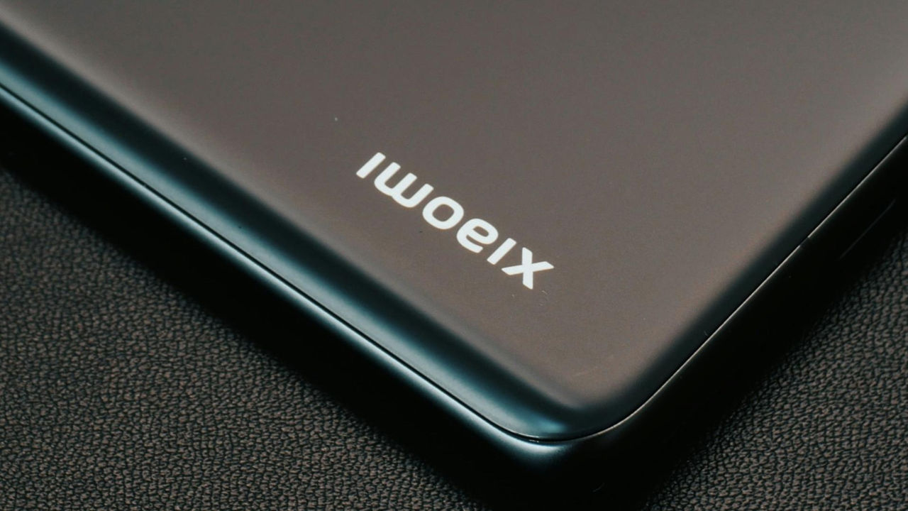 Xiaomi lucrează la primul său smartphone tri-fold.