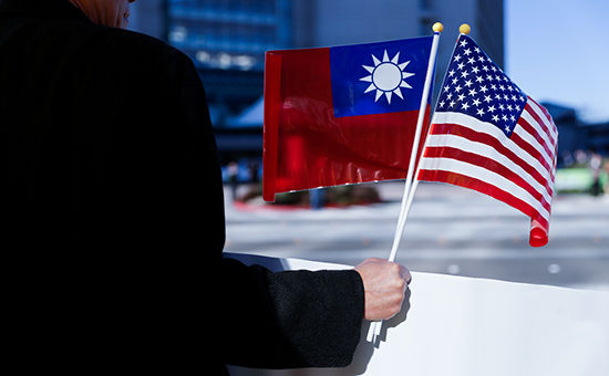 China Daily напомнила также о контактах Трампа с руководством Тайваня после победы на выборах. 