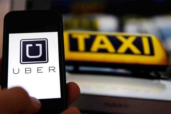 UBER a introdus taxarea la minut. Despre ce este vorba. Foto: click.ro