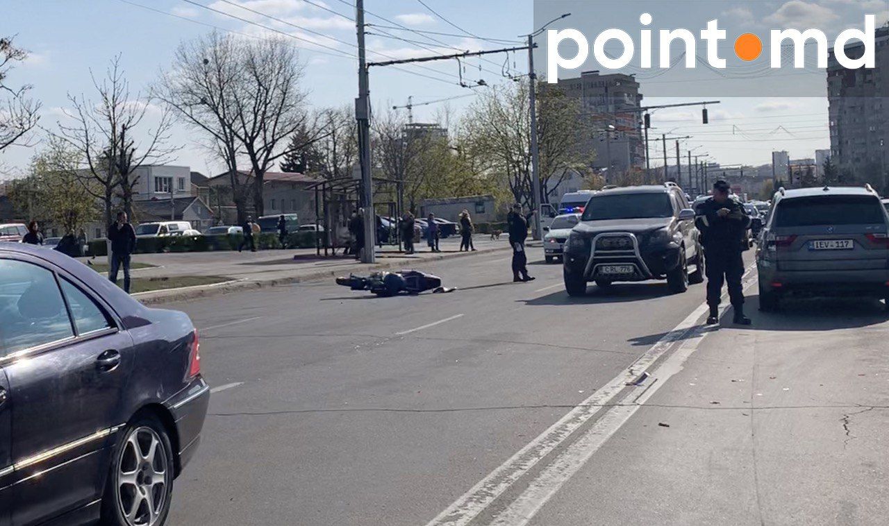Около Чуфлинской церкви произошла авария с участием мотоцикла.