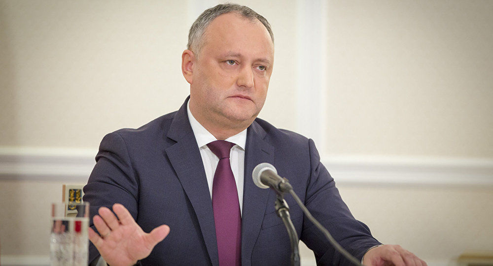 O nouă promisiune de la Dodon: Examenele de BAC vor fi opționale