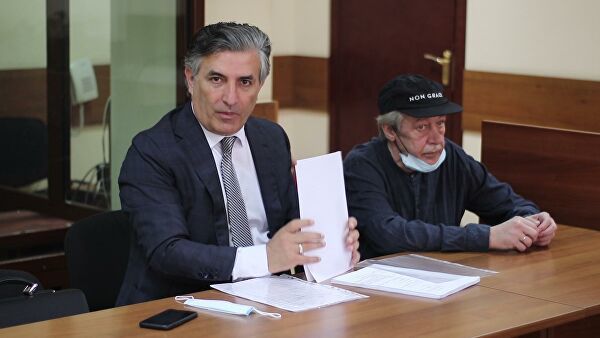 Пашаев назвал срок Ефремова "заказом".