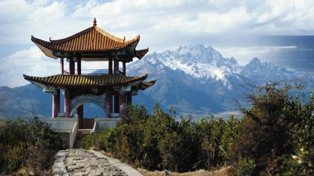 El spune că nu este în interesul FMI-ului ca Occidentul să înceapă să se concentreze prea mult pe dimensiunile puterii Chinei.