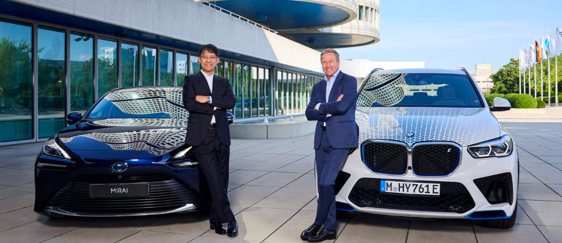 BMW și Toyota se pregătesc să lanseze mașini pe bază de hidrogen.