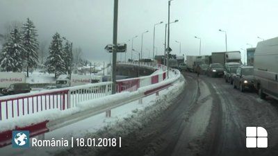 Drumurile din România, blocate din cauza nămeţilor 