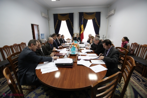 Judecătoarea Liliana Andriaş a fost cercetată penal în 2009 de Procuratura Anticorupţie pentru luare de mită.