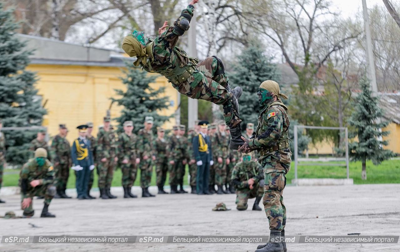 Бельцкие военнослужащие отметили 27-летие бригады «Молдова».