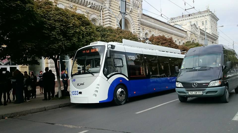 Ruta de troleibuz 22 își schimbă itinerarul pe timp de noapte. Foto: independent.md