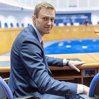Алексей Навальный поздравил с Пасхой "и верующих, и неверующих".