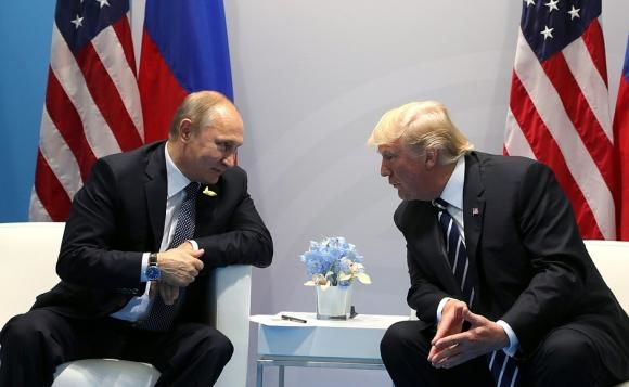 Putin și Trump se întâlnesc în Vietnam. Foto: digi24.ro