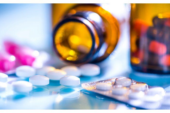 Preţurile la 320 de medicamente au scăzut cu 10 la sută