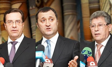 Первый раунд переговоров пройдет в министерстве сельского хозяйства, где находятся офисы депутатов.