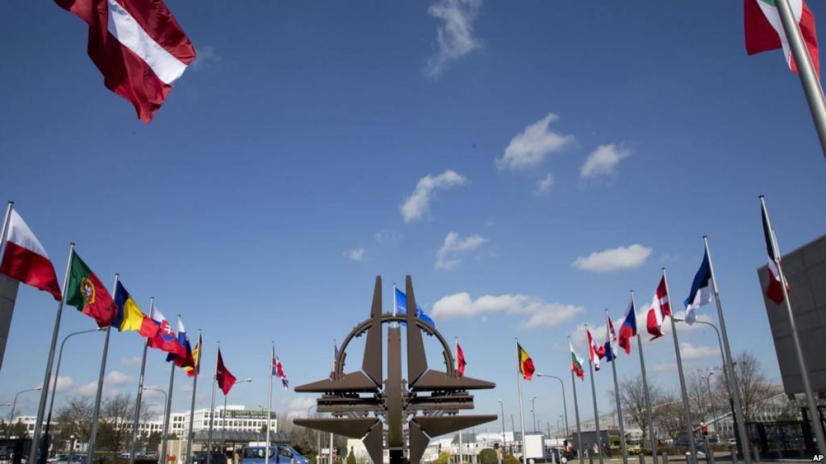 Pentru 27% dintre respondenții moldoveni NATO este o amenințare.
