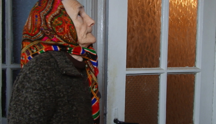 Пенсионерка из Бельц в опасности в собственной квартире.