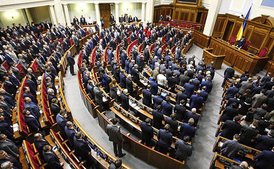 Парламент Украины проголосовал за законодательное определение приоритетов внешней политики страны.