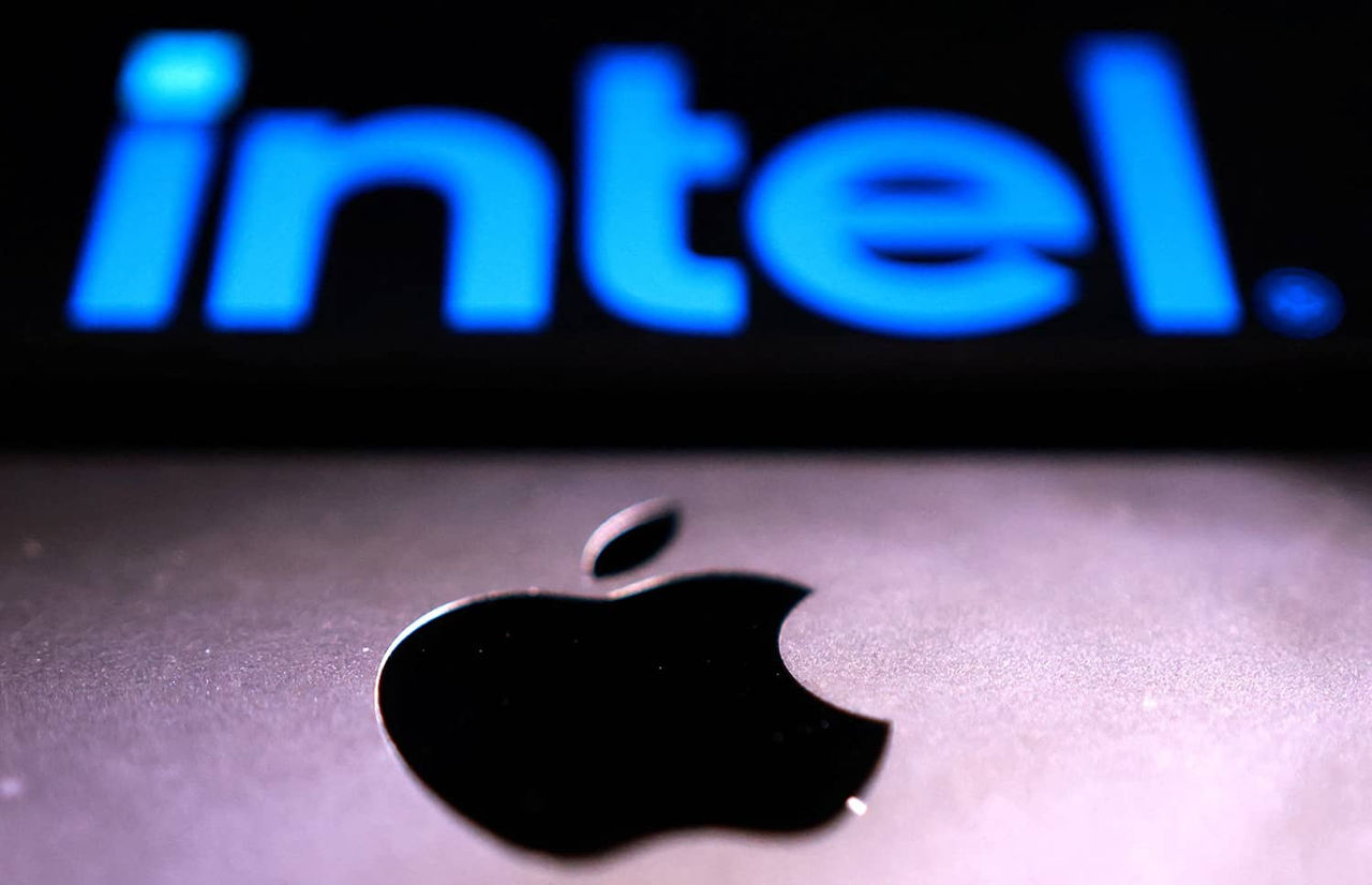 Трамп анонсировал совместное производство чипов в США Intel и Apple.