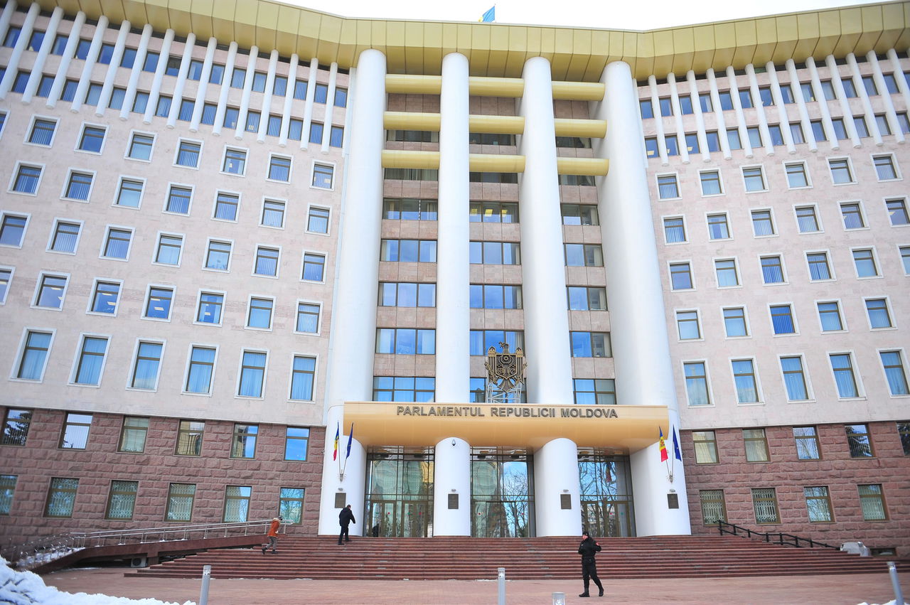 Новые поправки были внесены в результате принятия Закона о предупреждении и борьбе с отмыванием денег и финансированием терроризма.