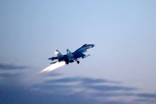 Минобороны России: За ночь авиация поразила 62 военных объекта Украины.