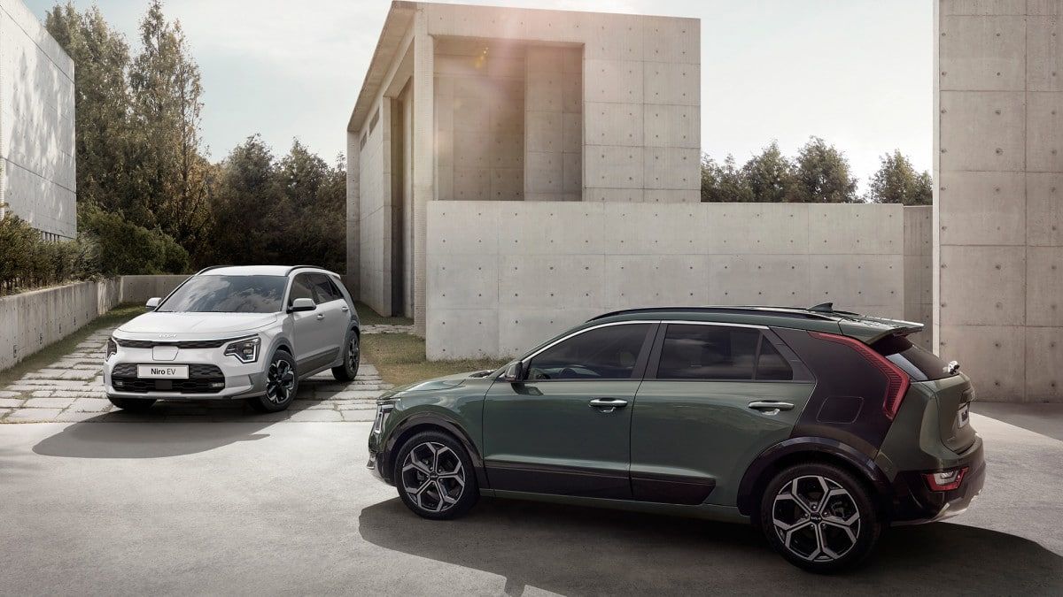 Корейская компания Kia представила новое поколение компактного кроссовера Niro.