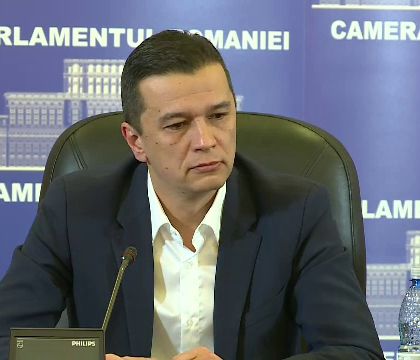 Klaus Iohannis a semnat decretul prin care l-a desemnat pe Sorin Grindeanu pentru functia de prim-ministru. 