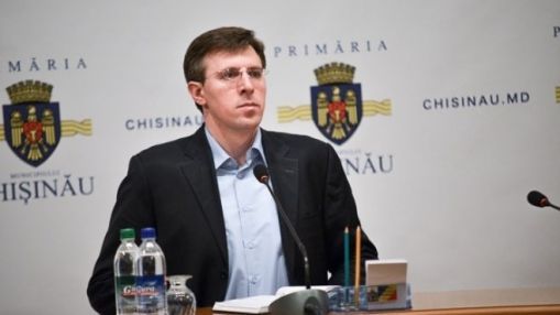 Киртоакэ допускает затягивание политического кризиса.