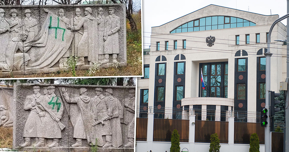 Посольство России осудило акты вандализма на мемориальных комплексах.