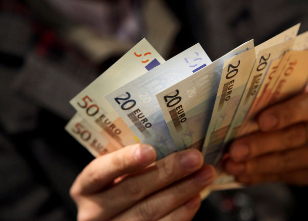 Banca Naţională a Moldovei a anunţat pentru astăzi, un curs de 16,87 de lei pentru un euro. 