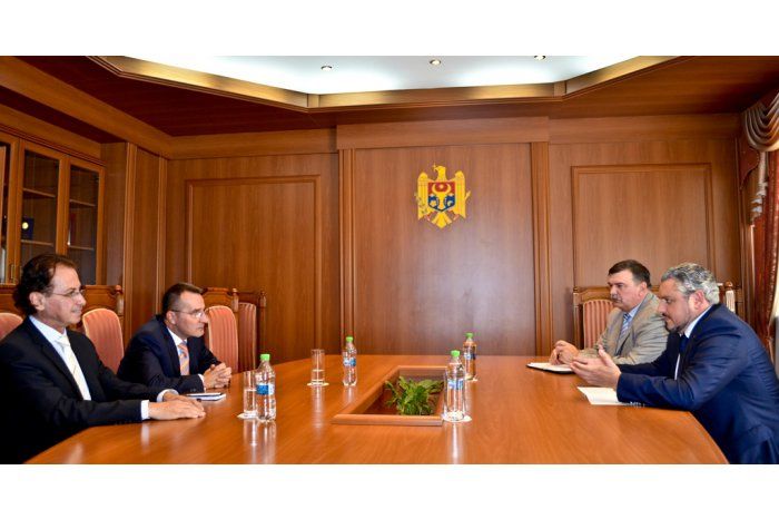Министр иностранных дел РМ принял посла Кипра.