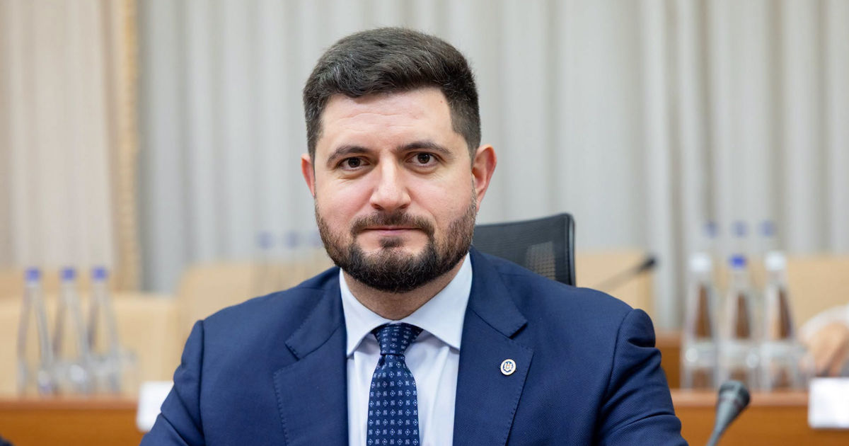 Жунгиету: Повышение цена на газ автоматически означает рост цены на тепло и свет.