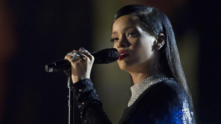 Rihanna, umilită public pe Snapchat, într-o reclamă. Reacția artistei