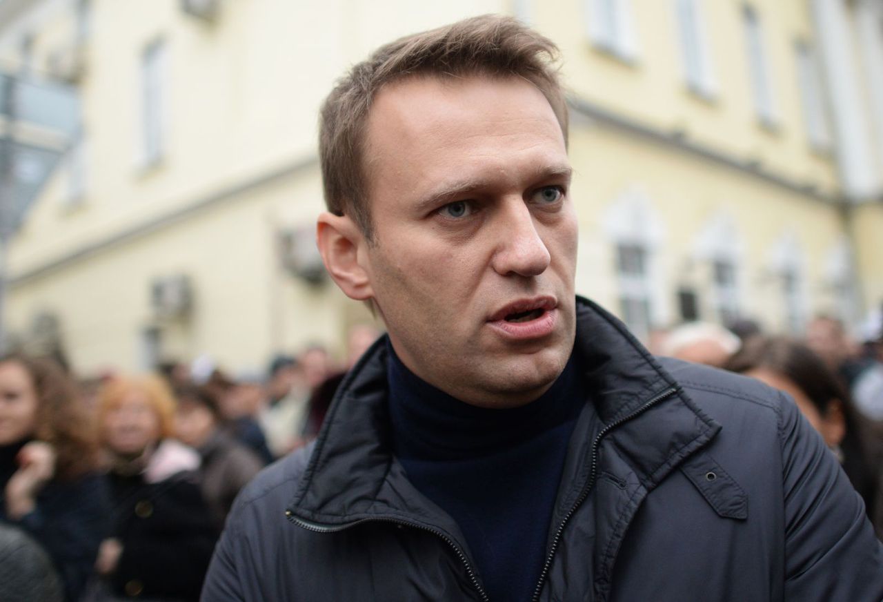 Обвинительный приговор не позволит Алексею Навальному участвовать в президентских выборах в 2018 году. 
