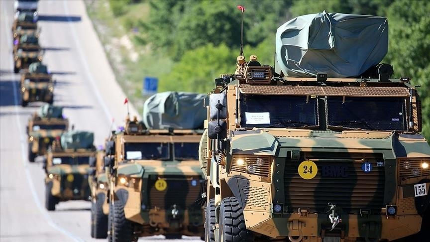Военные из Молдовы наблюдают за масштабными учениями сил НАТО в Румынии.