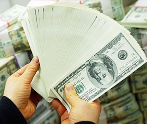 Bloomberg, опубликовал в минувшие выходные рейтинг 200 самых богатых людей в мире по состоянию на 5 октября 2012 года. 