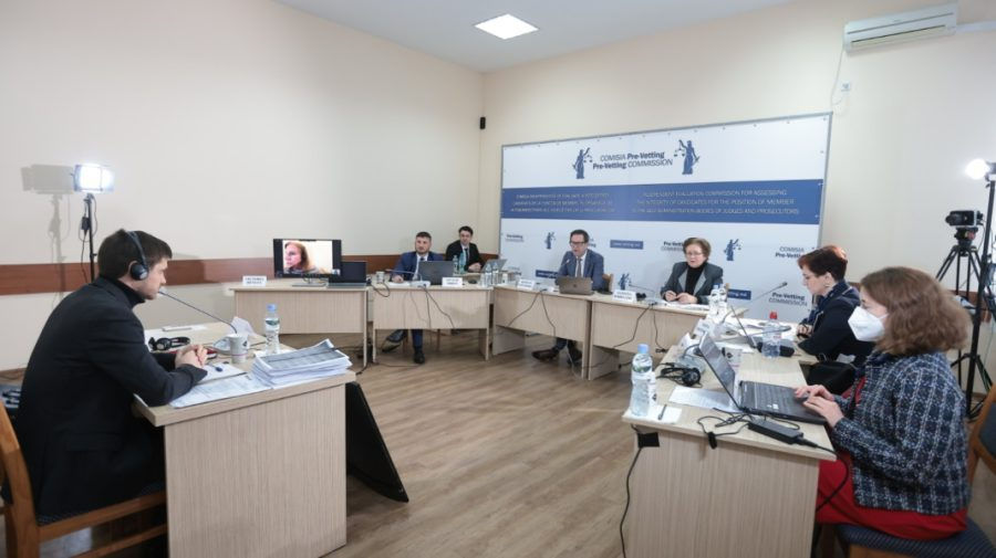 Комиссия Pre-Vetting начинает публичные слушания в рамках процедуры переаттестации.