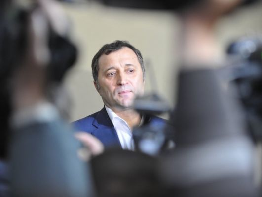 Deputații, despre postarea lui Filat. Pistrinciuc: Demonstrează situația degradantă în care a ajuns justiția noastră. Dodon: Justiția este selectivă.