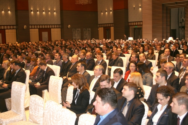 Popov a primit 492 de voturi din partea procurorilor prezenți la Adunarea Generală.