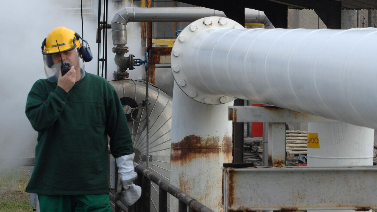 Польский оператор возобновил прокачку нефти по "Дружбе" после ремонта.