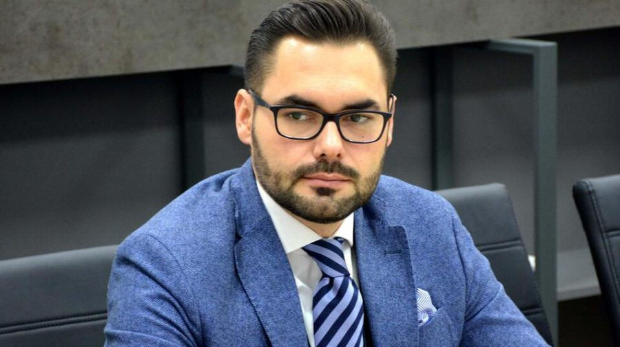 Глава Института европейской политики и реформ Юлиан Гроза.