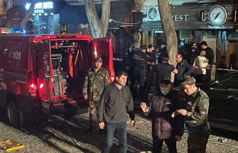 В ночном клубе Баку произошел взрыв: есть жертвы.