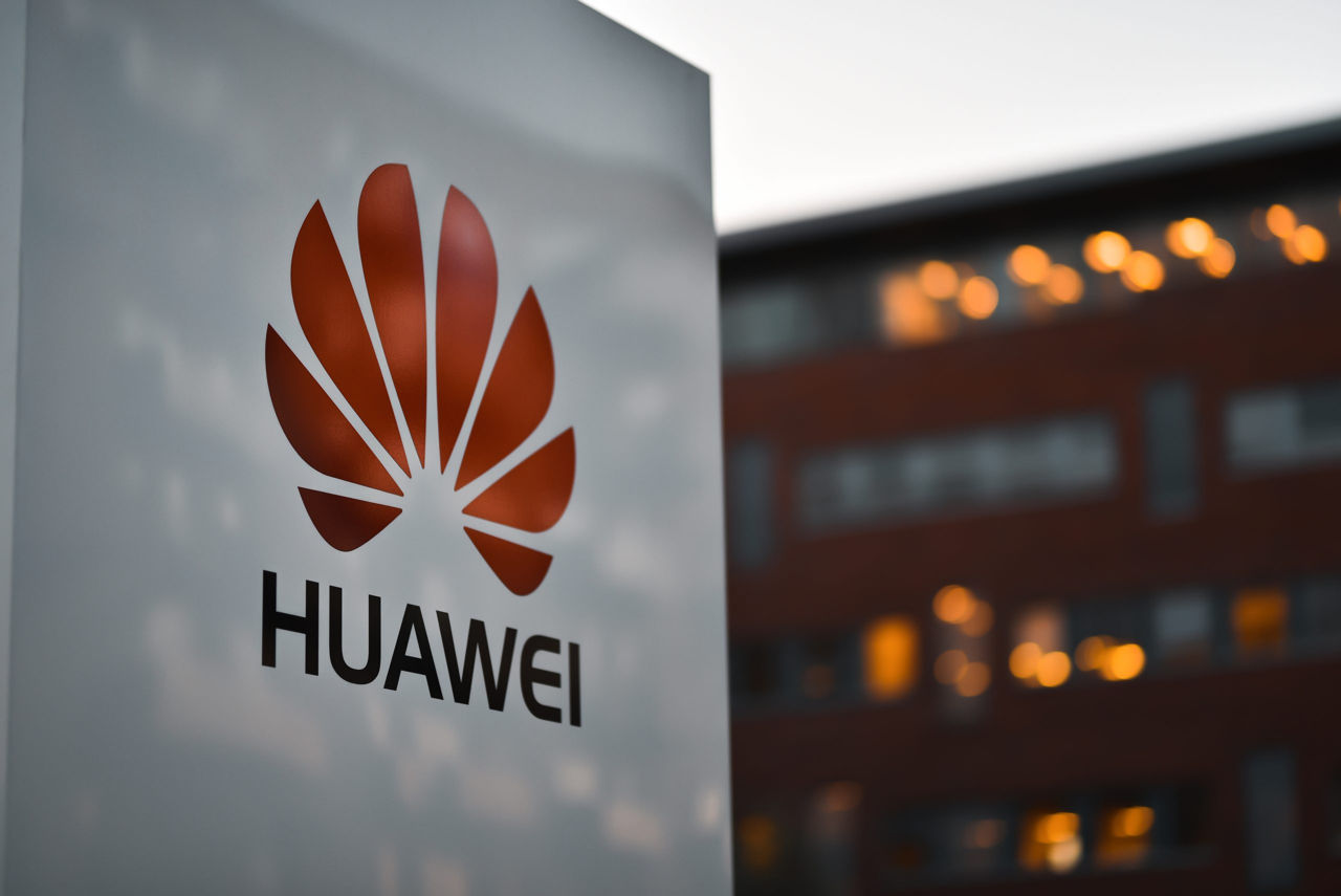 Huawei a strâns peste 3 milioane de precomenzi pentru smartphone-ul său triplu pliabil.
