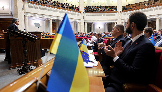 Выпускники школ на Украине не смогут сдавать экзамены по русскому языку.