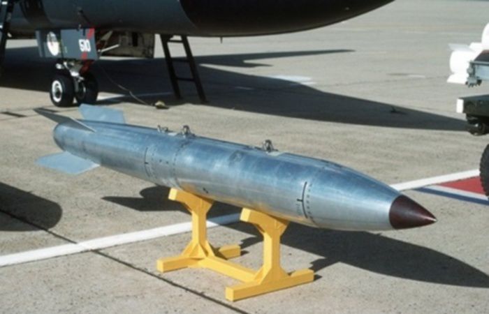 США провели испытания двух модификаций атомной бомбы B61.