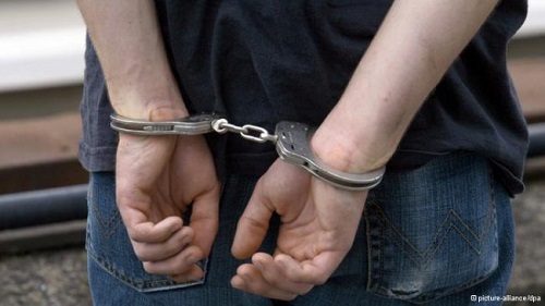 În cadrul formaţiunii criminale, bărbatul avea rolul de „supraveghetor” în orașul Mestre, Italia. Acesta se ascundea de autoritățile moldovenești, dar și de forțele de ordine din Italia.