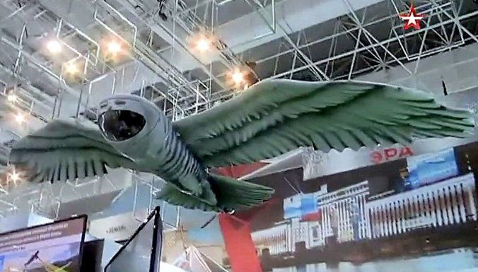 Российские разработчики создали дрон в виде большой полярной совы.