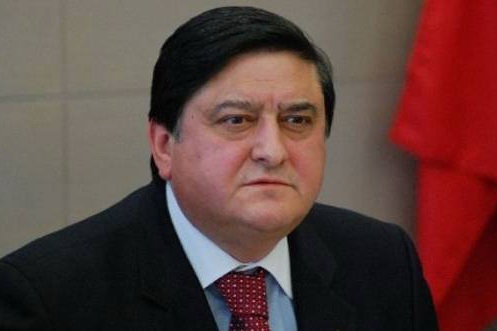 Ранее президент Траян Бэсеску заявил, что следует проинформировать Брюссель о том, что зимой Румыния в Молдову не сможет поставить никаких объемов газа.